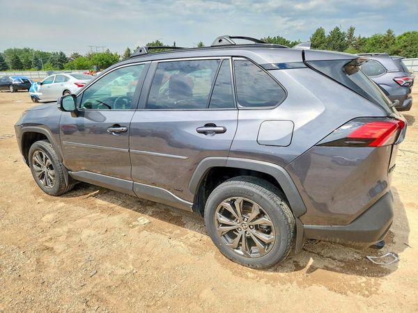 2023 TOYOTA RAV4 XLE Premium