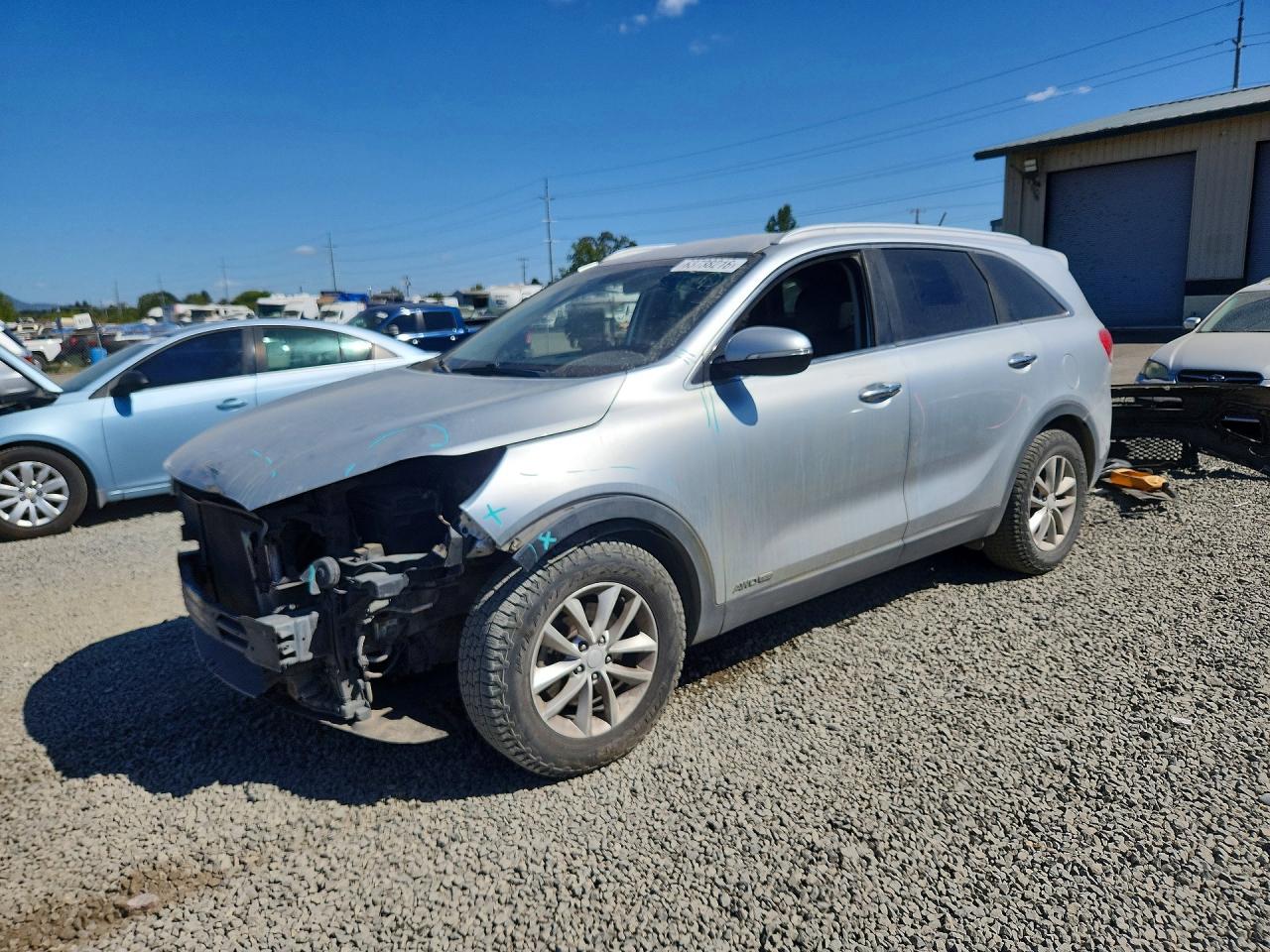 2017 KIA SORENTO L, LX