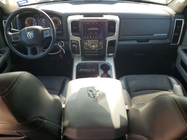 2018 RAM 1500 SLT