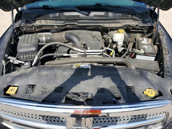 2018 RAM 1500 SLT