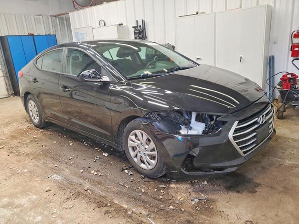 2018 HYUNDAI ELANTRA SE