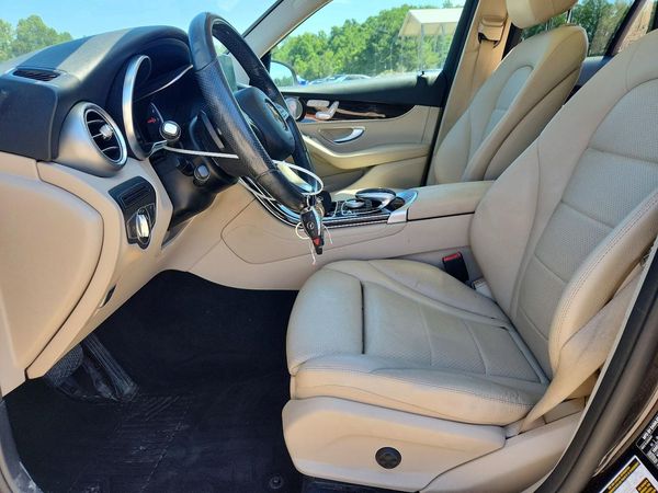 2017 MERCEDES-BENZ GLC GLC300