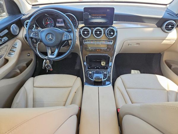 2017 MERCEDES-BENZ GLC GLC300