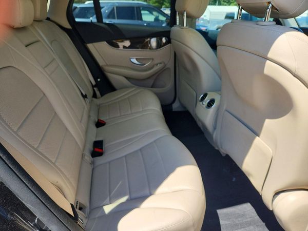 2017 MERCEDES-BENZ GLC GLC300
