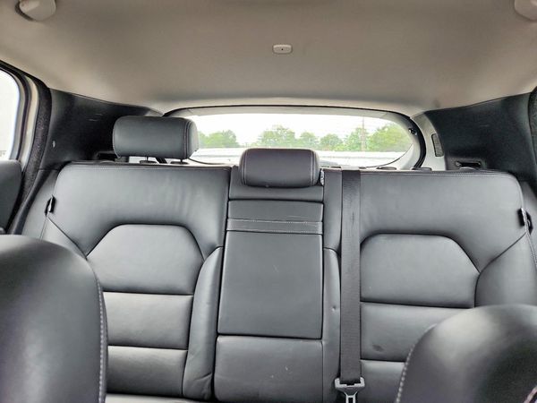 2017 INFINITI QX30