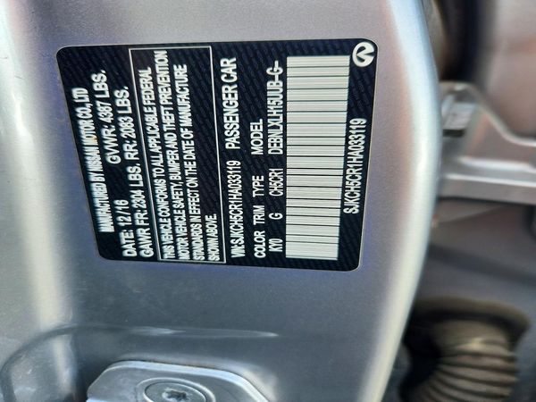 2017 INFINITI QX30