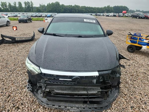 2019 VOLKSWAGEN JETTA S, SE, R-Line