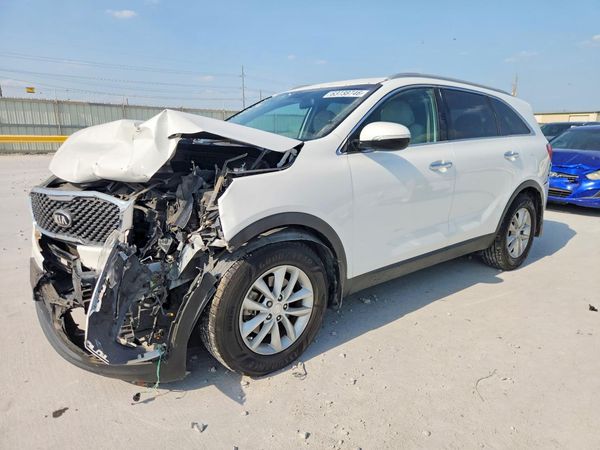 2018 KIA SORENTO L, LX