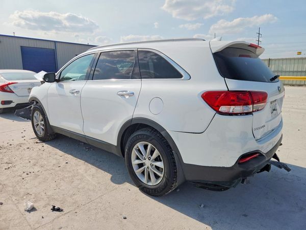 2018 KIA SORENTO L, LX