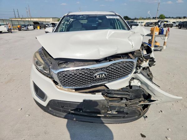 2018 KIA SORENTO L, LX