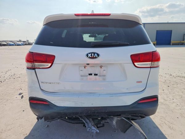 2018 KIA SORENTO L, LX