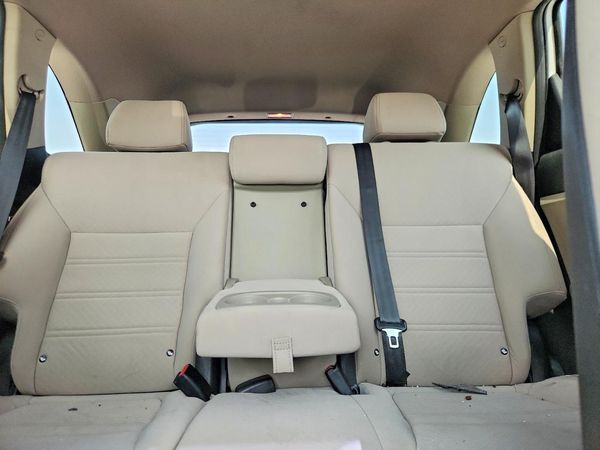 2018 KIA SORENTO L, LX
