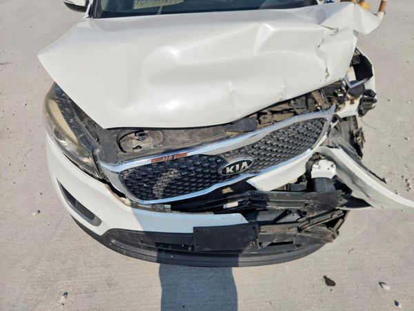 2018 KIA SORENTO L, LX