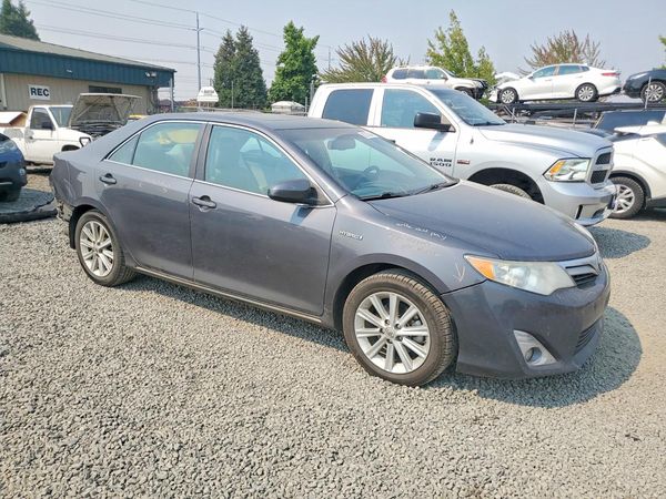 2012 TOYOTA CAMRY Hybrid