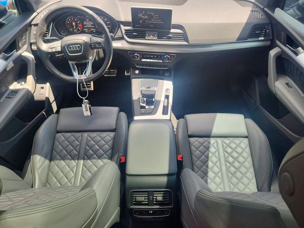 2018 AUDI SQ5 quattro Prestige