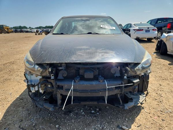 2018 MAZDA 3 Touring