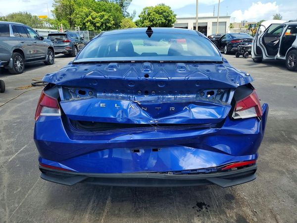 2021 HYUNDAI ELANTRA SEL w/ Convenience Pkg