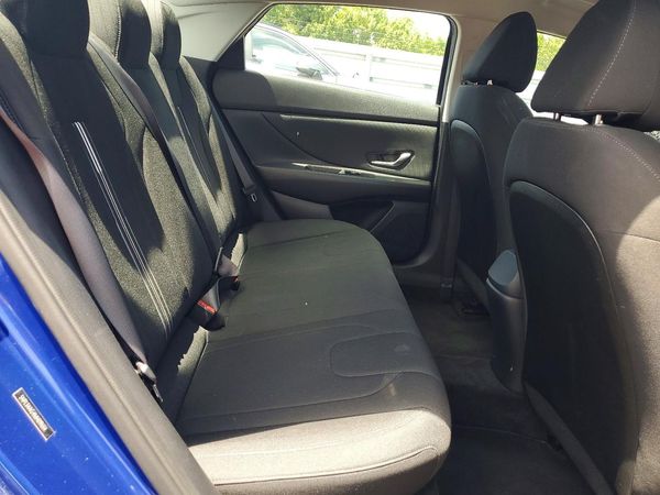2021 HYUNDAI ELANTRA SEL w/ Convenience Pkg