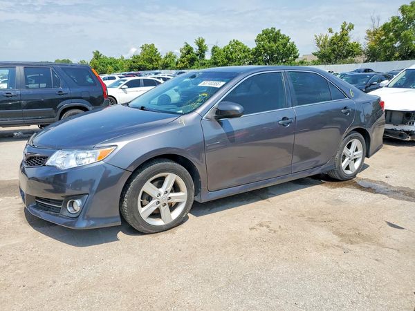 2013 TOYOTA CAMRY