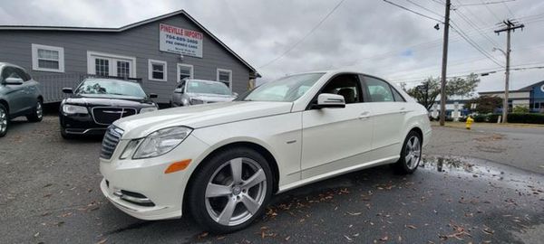 2012 MERCEDES-BENZ E