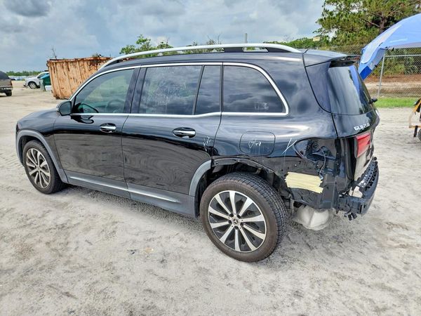 2021 MERCEDES-BENZ GLB GLB250