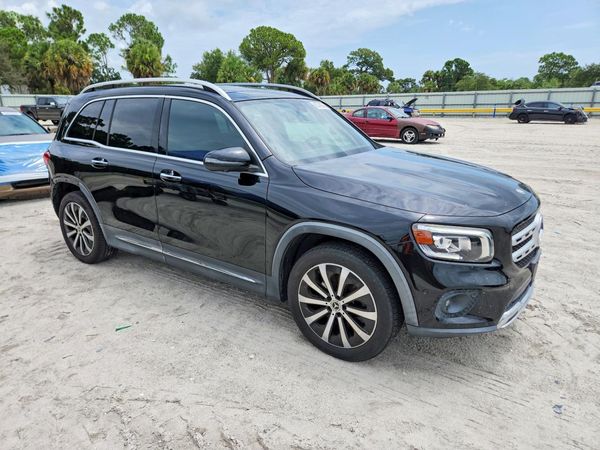 2021 MERCEDES-BENZ GLB GLB250