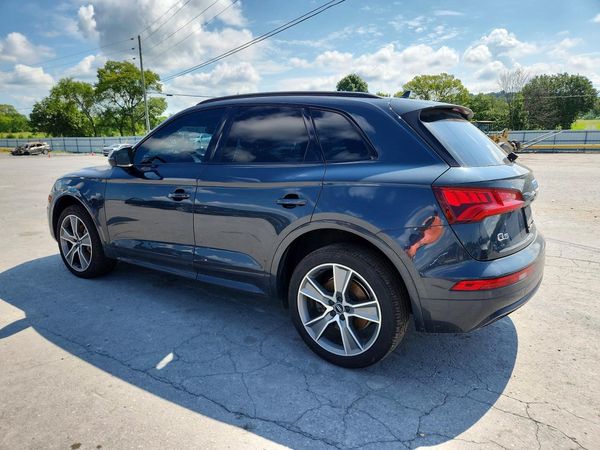 2019 AUDI Q5 quattro Premium Plus