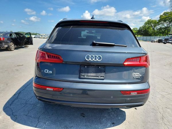 2019 AUDI Q5 quattro Premium Plus