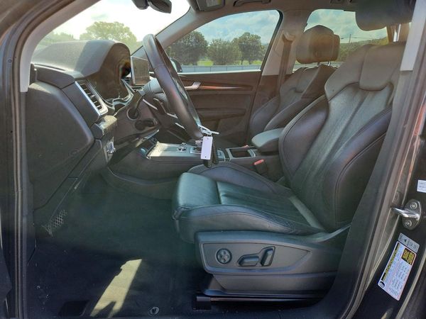 2019 AUDI Q5 quattro Premium Plus