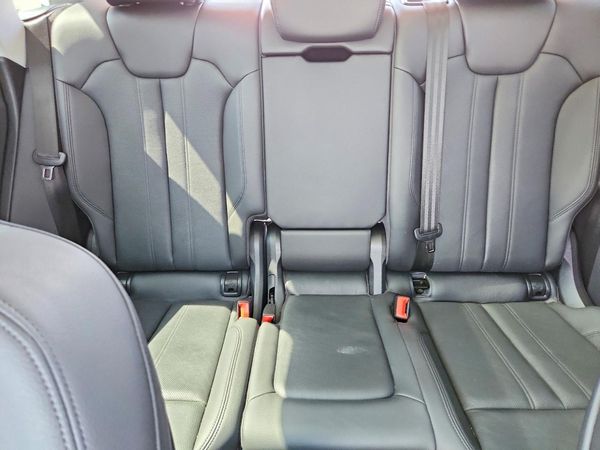 2019 AUDI Q5 quattro Premium Plus