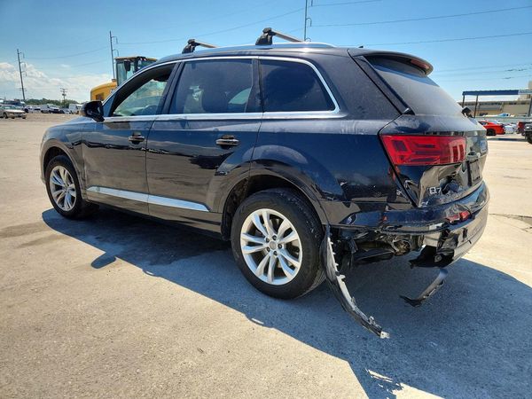 2017 AUDI Q7