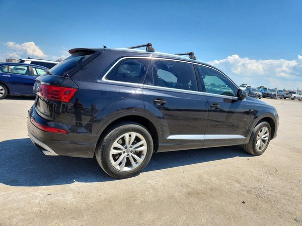 2017 AUDI Q7