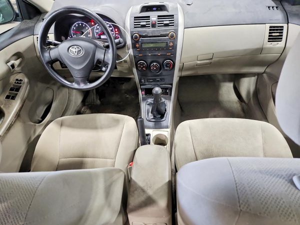 2013 TOYOTA COROLLA