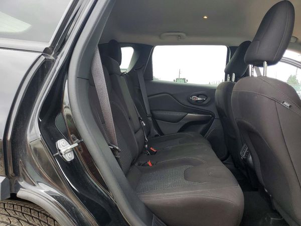2020 JEEP CHEROKEE LATITUDE 4X4