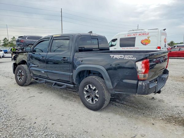 2017 TOYOTA TACOMA
