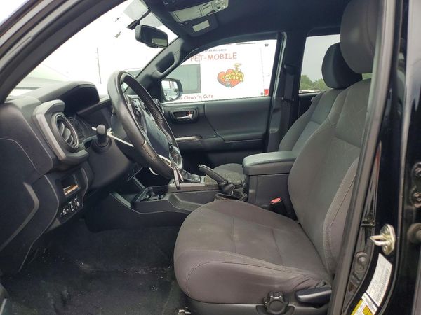 2017 TOYOTA TACOMA