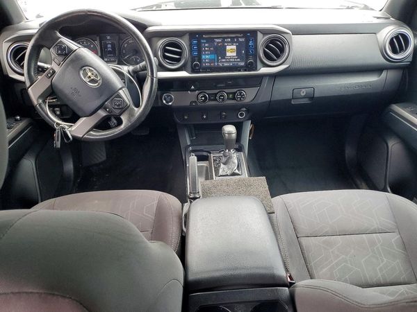 2017 TOYOTA TACOMA