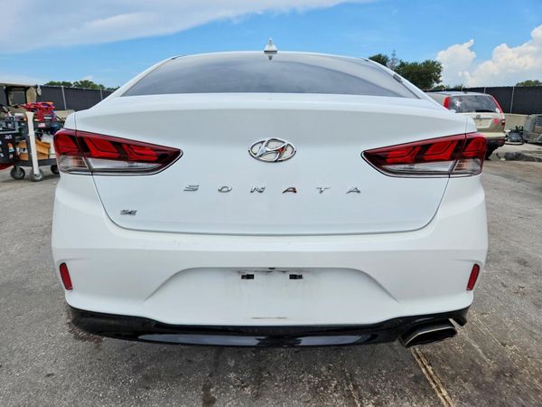 2018 HYUNDAI SONATA SE, Eco