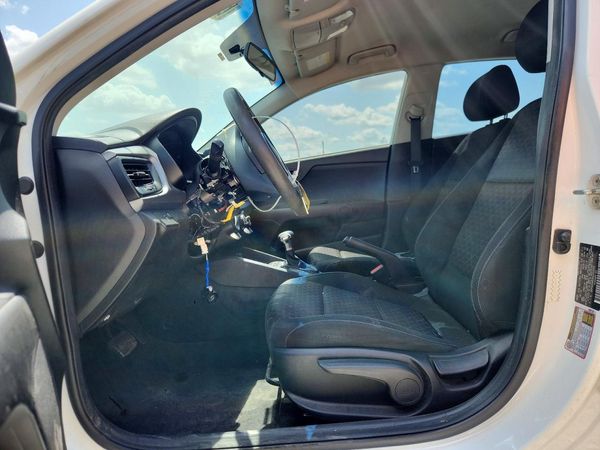 2019 KIA RIO