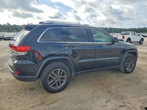 2020 JEEP GRAND CHEROKEE LAREDO 4X2