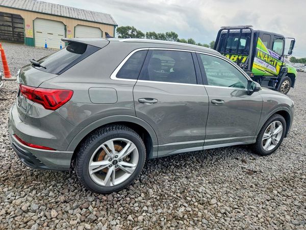 2021 AUDI Q3