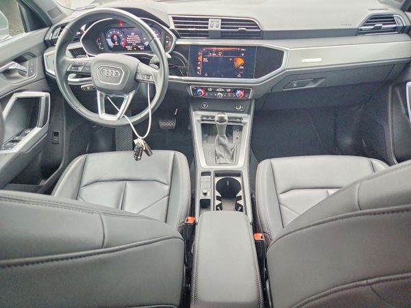 2021 AUDI Q3