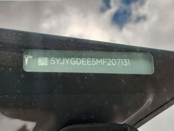 2021 TESLA MODEL Y — VINS
