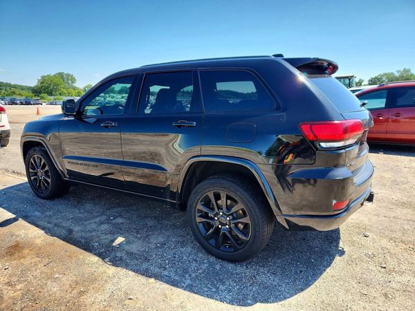 2017 JEEP GRAND CHEROKEE LAREDO 4X4