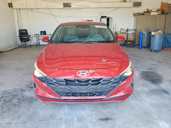 2021 HYUNDAI ELANTRA SE