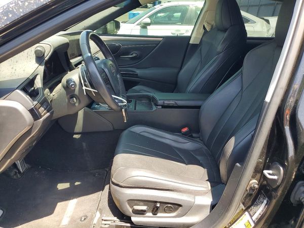 2023 LEXUS ES 350 F Sport Handling