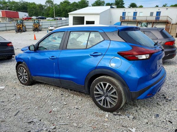 2022 NISSAN KICKS SV