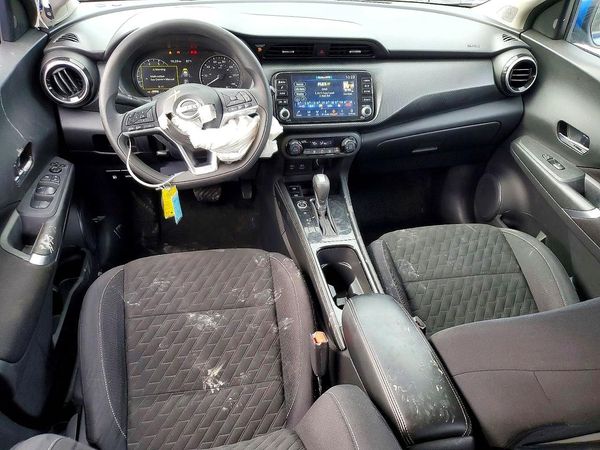 2022 NISSAN KICKS SV