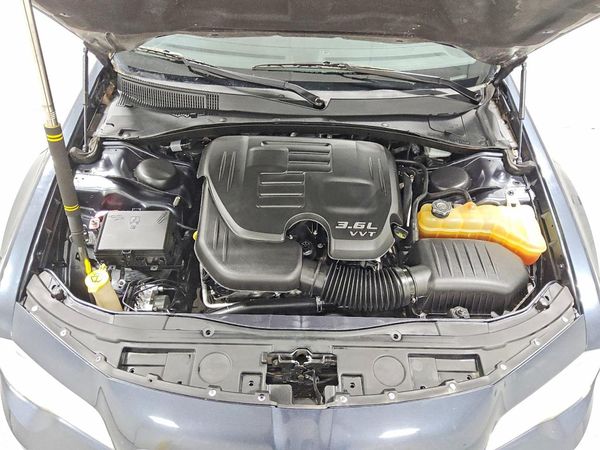 2018 CHRYSLER 300