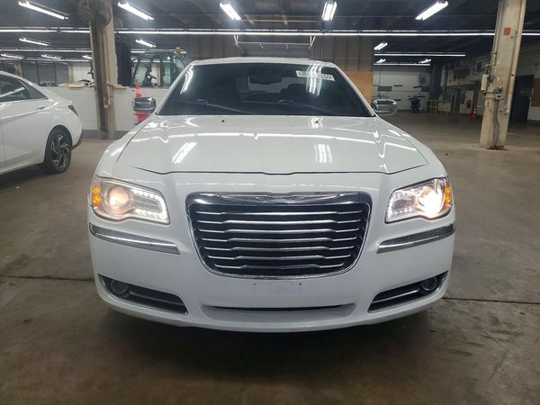 2012 CHRYSLER 300 Limited — DIRF